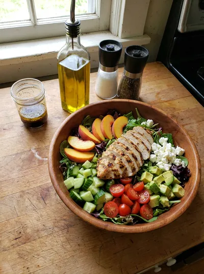 Grilled Chicken Peach Salad